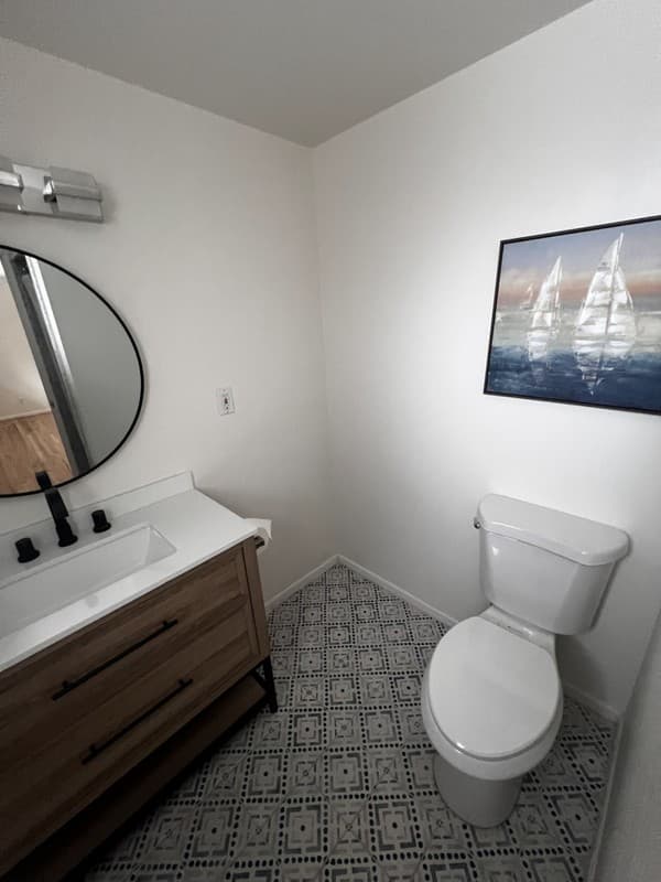 Salt Lake City House: 1291 E 6200 S