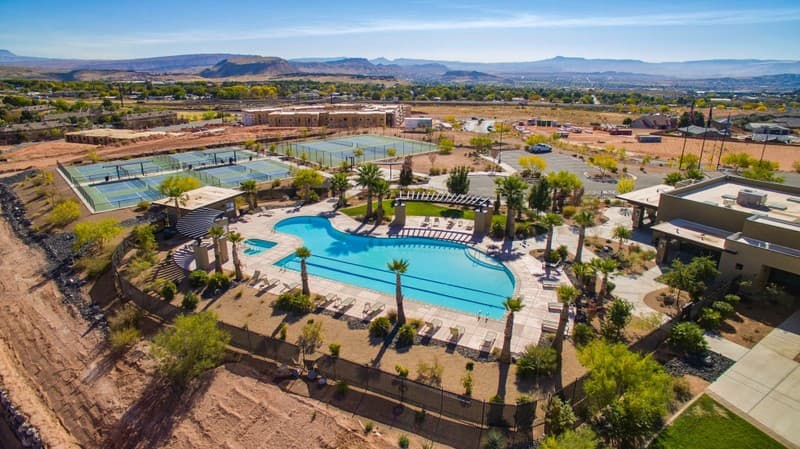 Washington Townhome: 795 N Via Modelo Cir