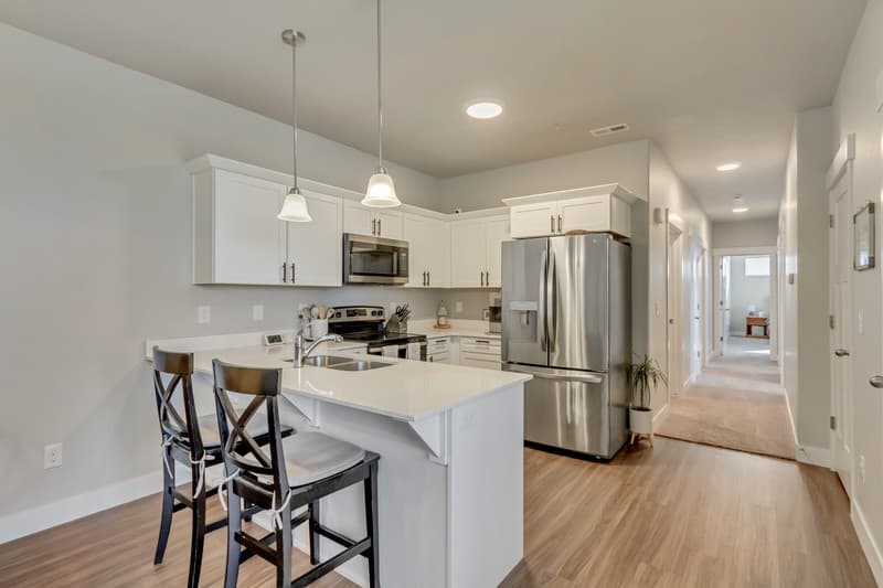 Saratoga Springs Condo: 927 W Coral Charm Way
