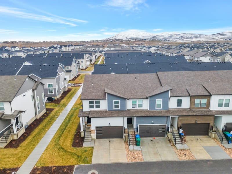 Lehi Single Room: 1613 N 3740 W