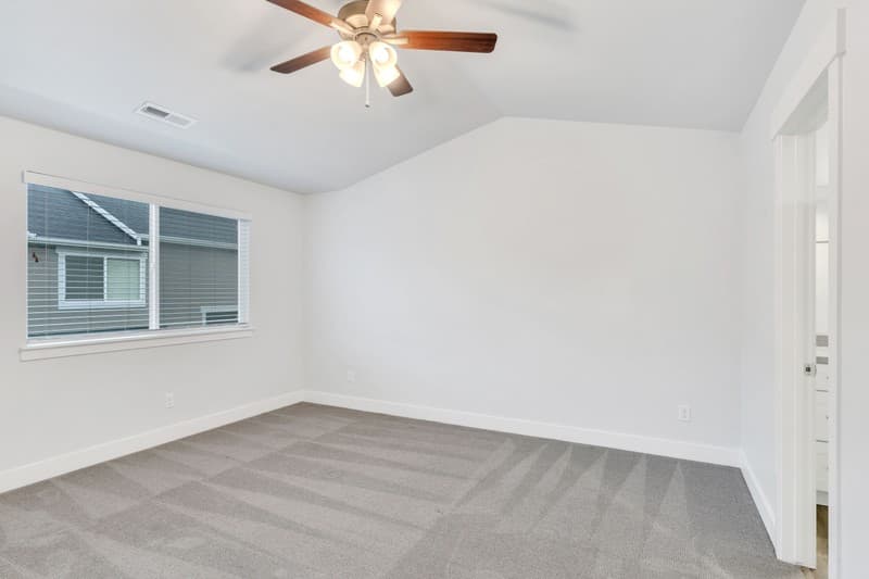 Lehi Single Room: 1613 N 3740 W