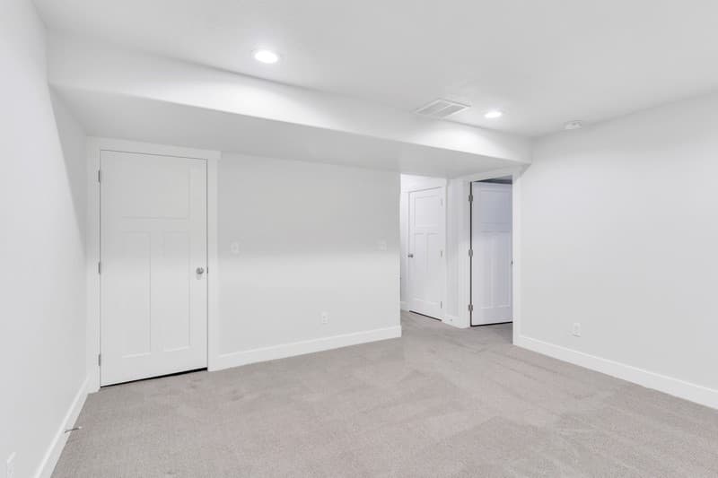 Lehi Single Room: 1613 N 3740 W