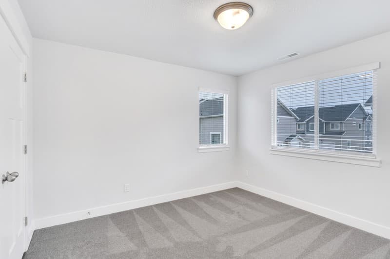 Lehi Single Room: 1613 N 3740 W