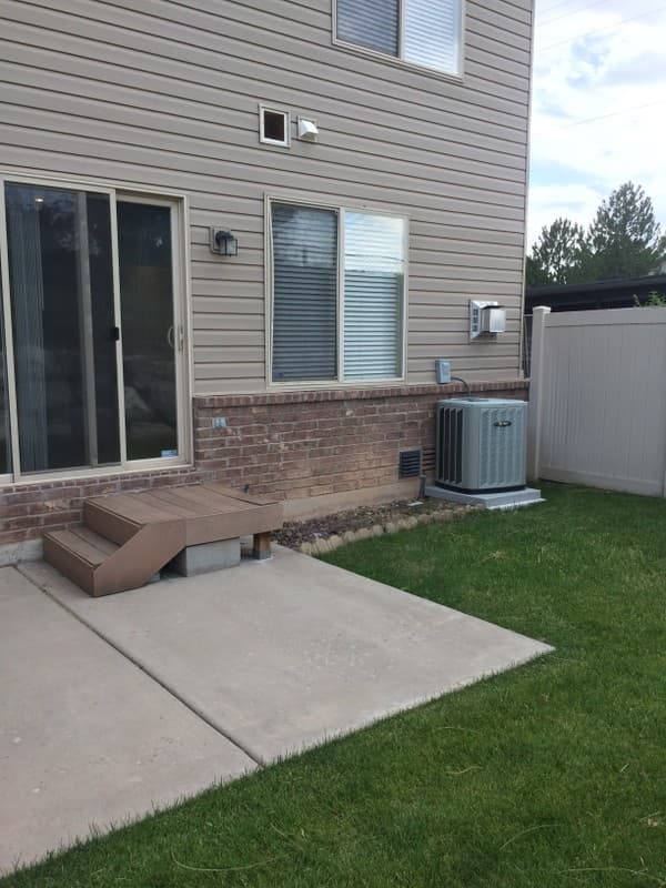 Layton Townhome: 160 Evans Cove Loop