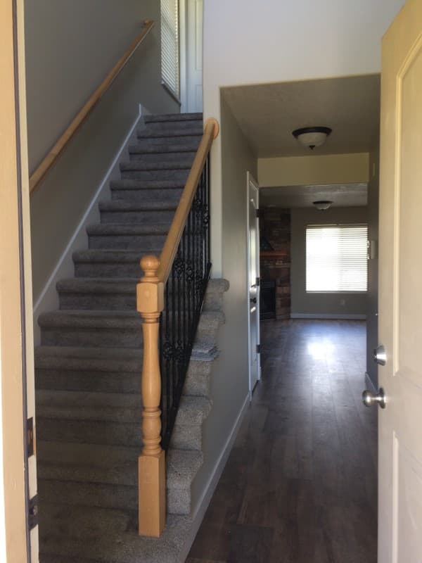 Layton Townhome: 160 Evans Cove Loop
