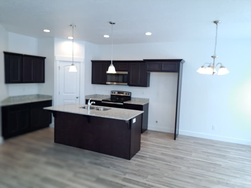 Lehi Townhome: 4169 W 2060 N