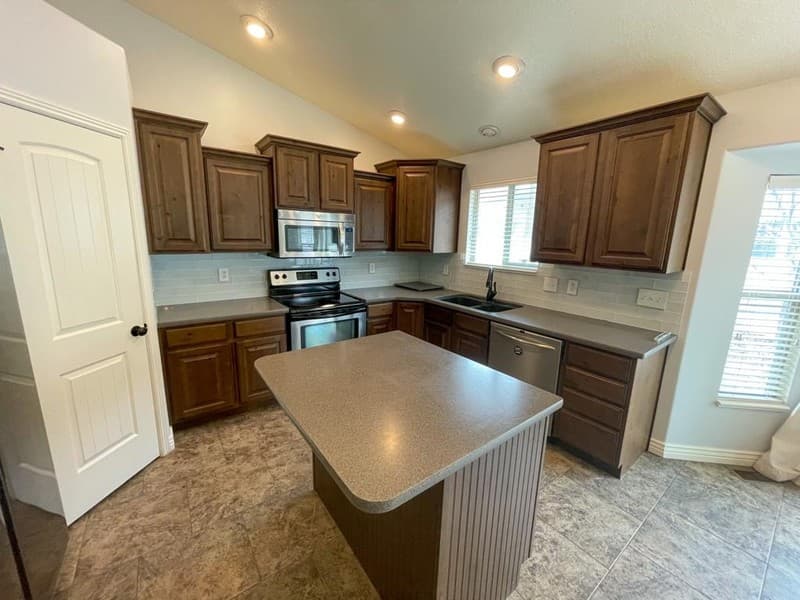Ogden House: 3305 W 4375 S