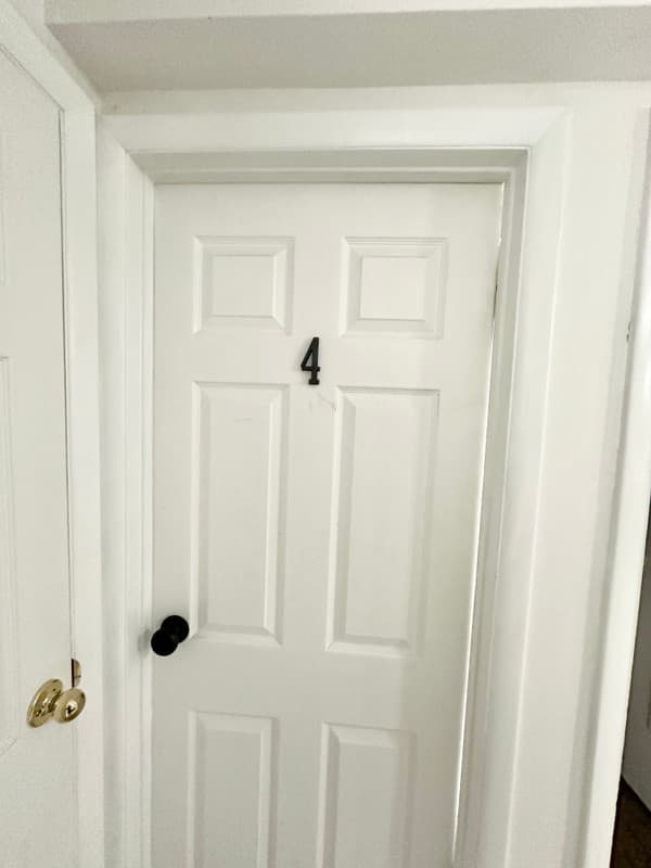 Sandy Single Room: 10302 S Clearview Dr