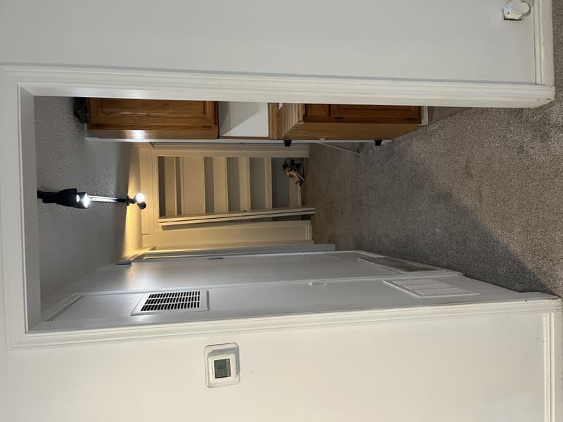 Sandy House: 803 E 9990 S