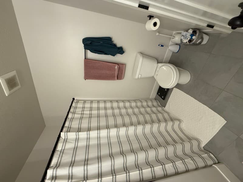 Lehi Single Room: 1469 N 3830 W