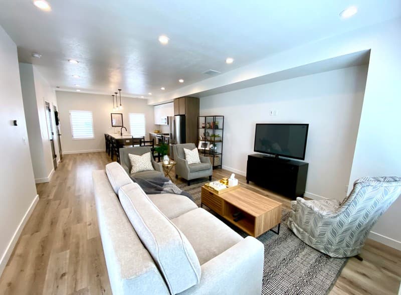 North Salt Lake Townhome: 620 N Orchard Dr