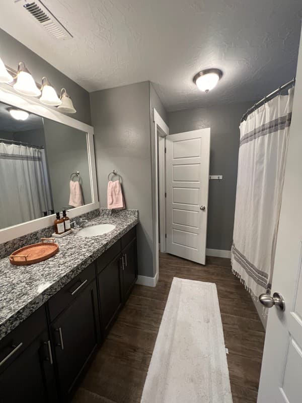 Eagle Mountain Townhome: 7568 N Hutch Ln