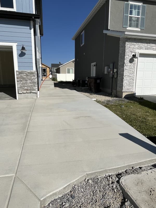 Eagle Mountain House: 5340 N Sulley Way