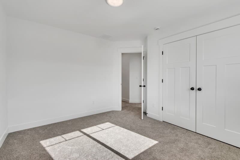 Saratoga Springs Townhome: 2698 N Blue Dawn Ln