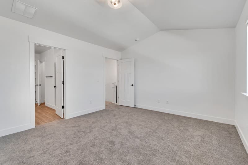 Saratoga Springs Townhome: 2698 N Blue Dawn Ln
