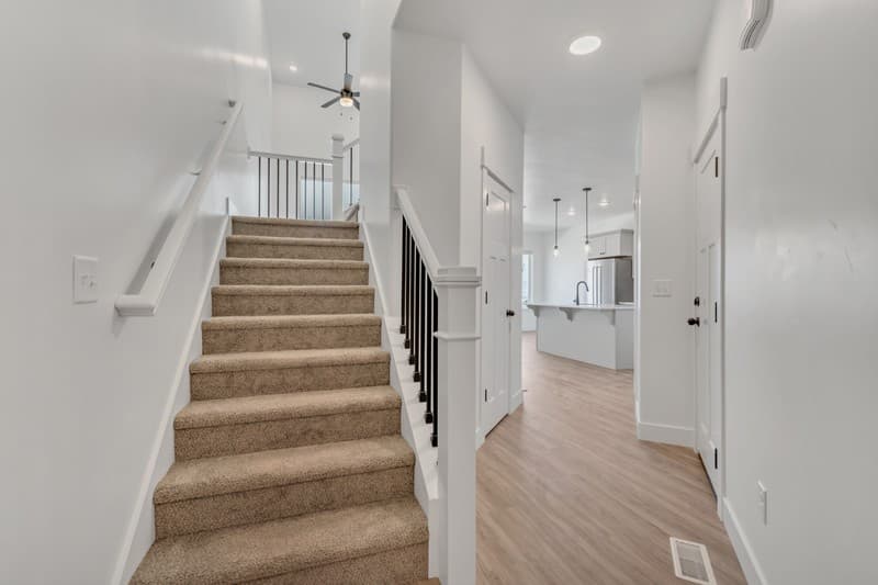 Saratoga Springs Townhome: 2698 N Blue Dawn Ln