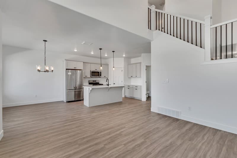 Saratoga Springs Townhome: 2698 N Blue Dawn Ln