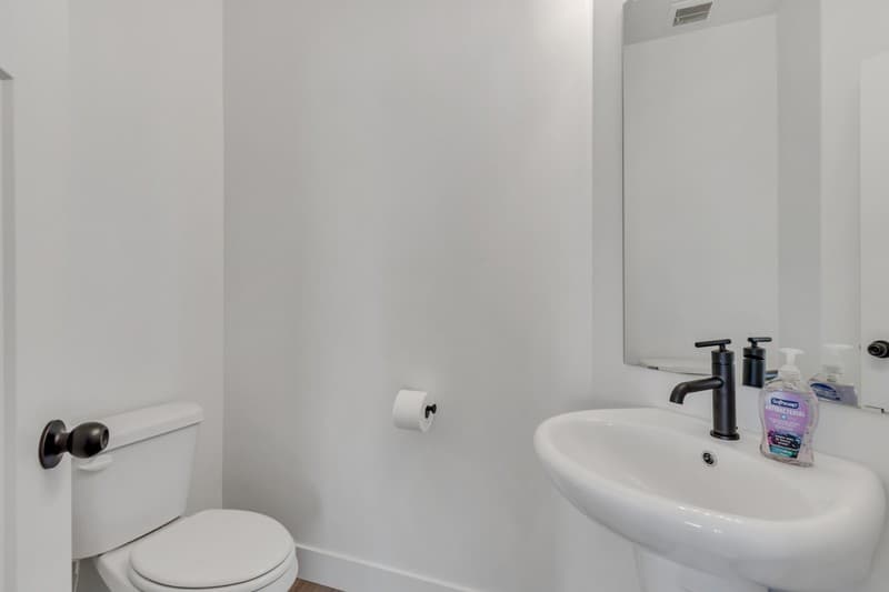 Saratoga Springs Townhome: 2698 N Blue Dawn Ln