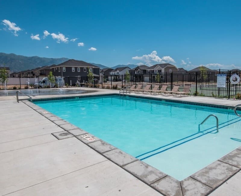 Layton House: 892 N 2175 W