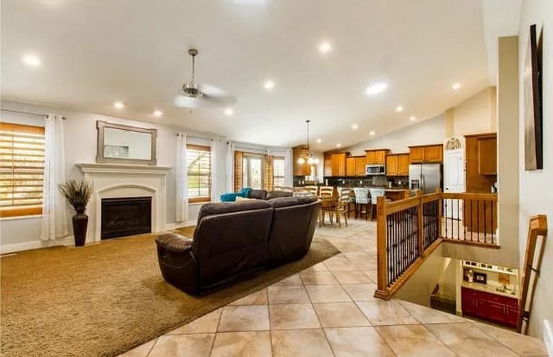 South Jordan House: 11277 S Alta Peak Rd