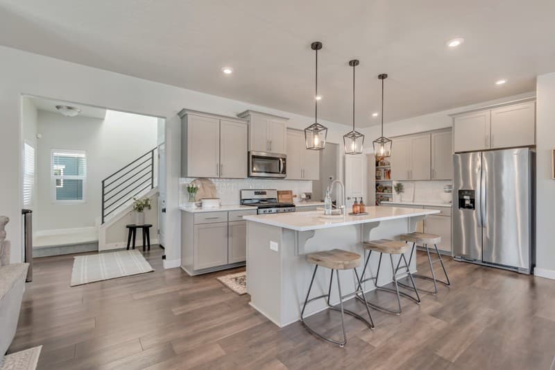 Layton House: 892 N 2175 W