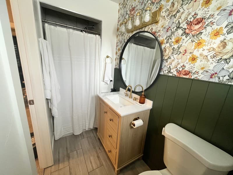 Layton Multiplex: 1532 W 1750 N