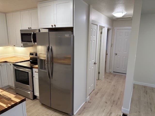 Taylorsville House: 6314 S 2200 W