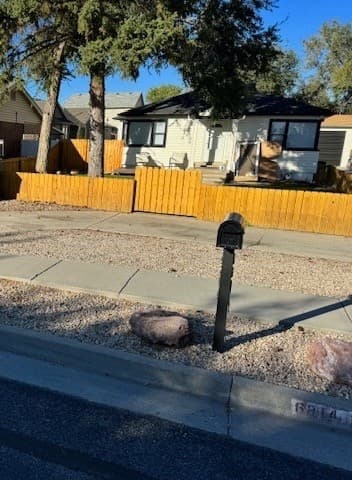 Taylorsville House: 6314 S 2200 W