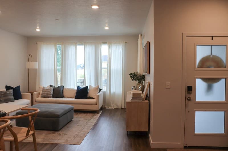 North Salt Lake Townhome: 663 S Burkhill Ln