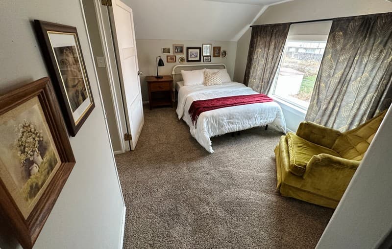 Provo House: 891 E 400 S