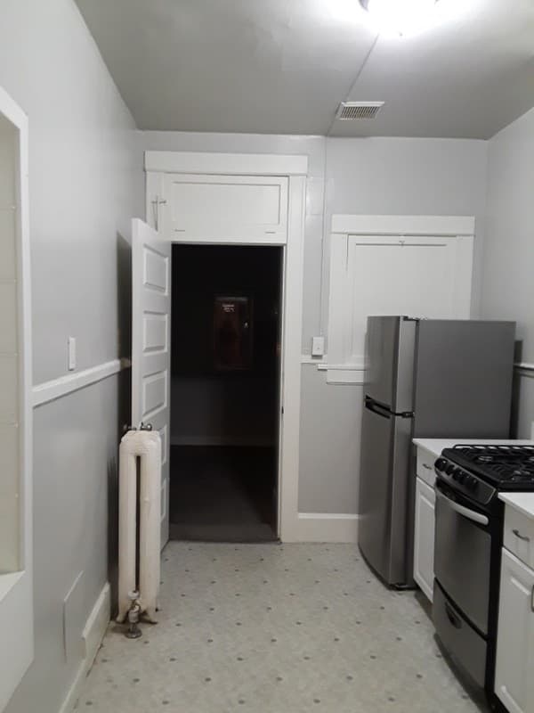 Salt Lake City Apartment: 880 E 100 S