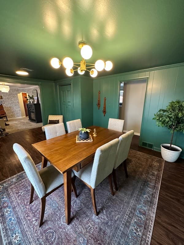 Provo House: 891 E 400 S