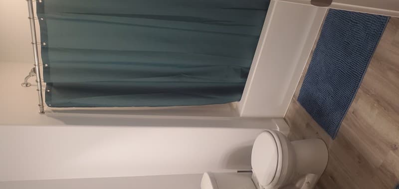 Saratoga Springs Single Room: 1138 E Hatch Row