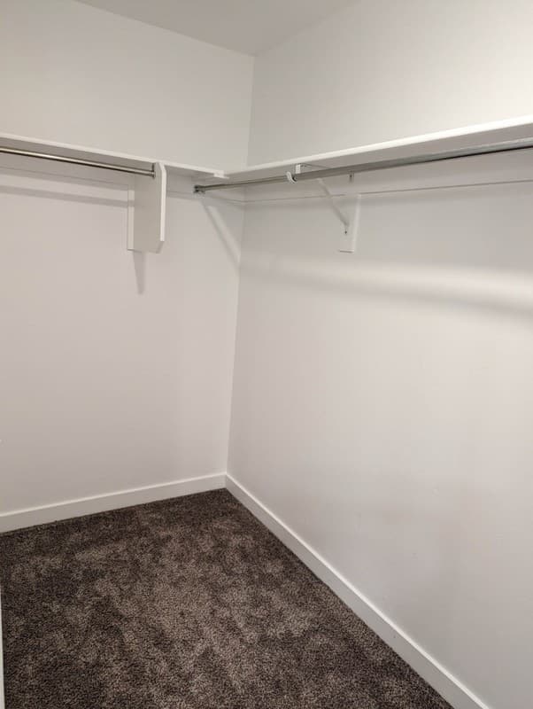 Saratoga Springs Single Room: 1138 E Hatch Row