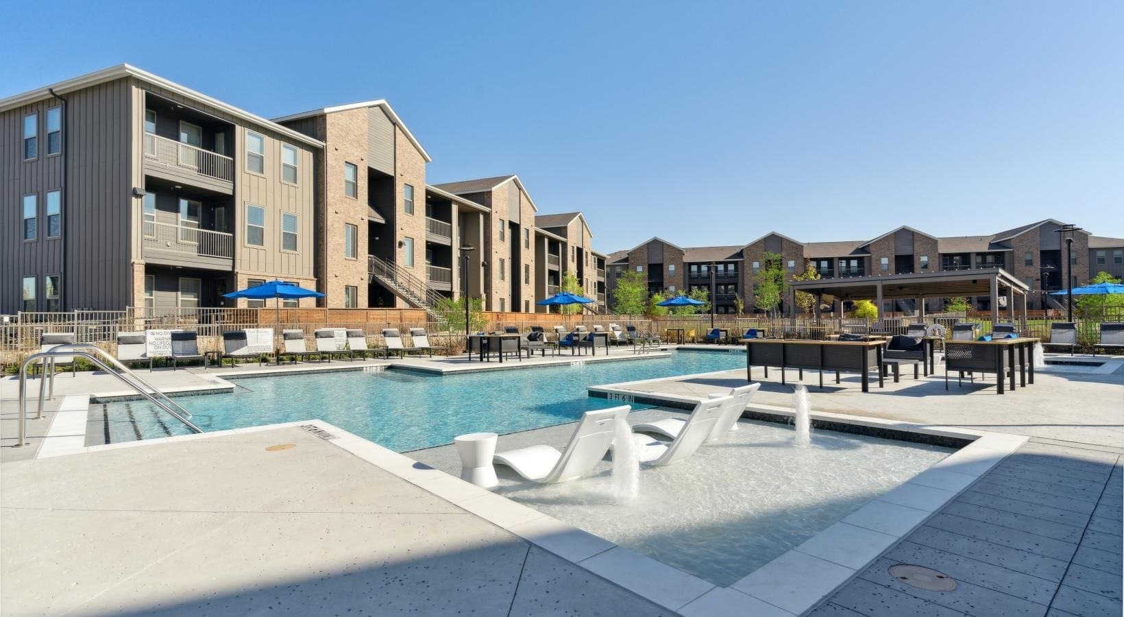 Fort Worth Apartment: 5400 Huffines Blvd