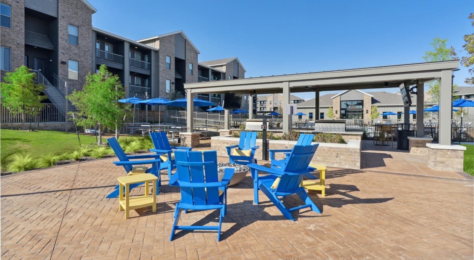 Fort Worth Apartment: 5400 Huffines Blvd