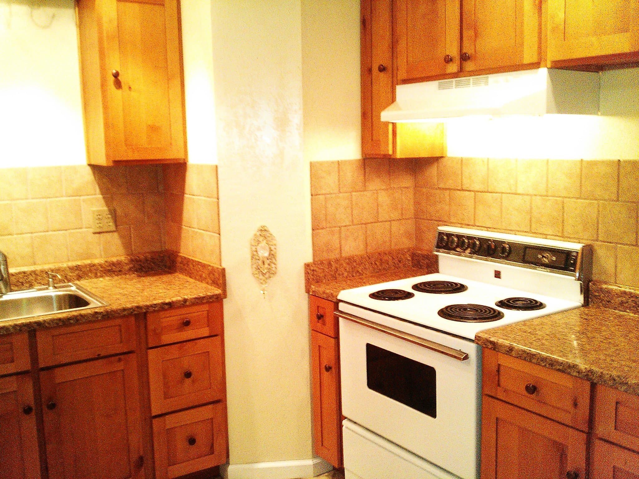 Spokane Apartment: 1519 W 9th Ave