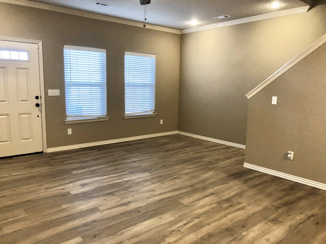 Fayetteville Townhome: 879 W North St
