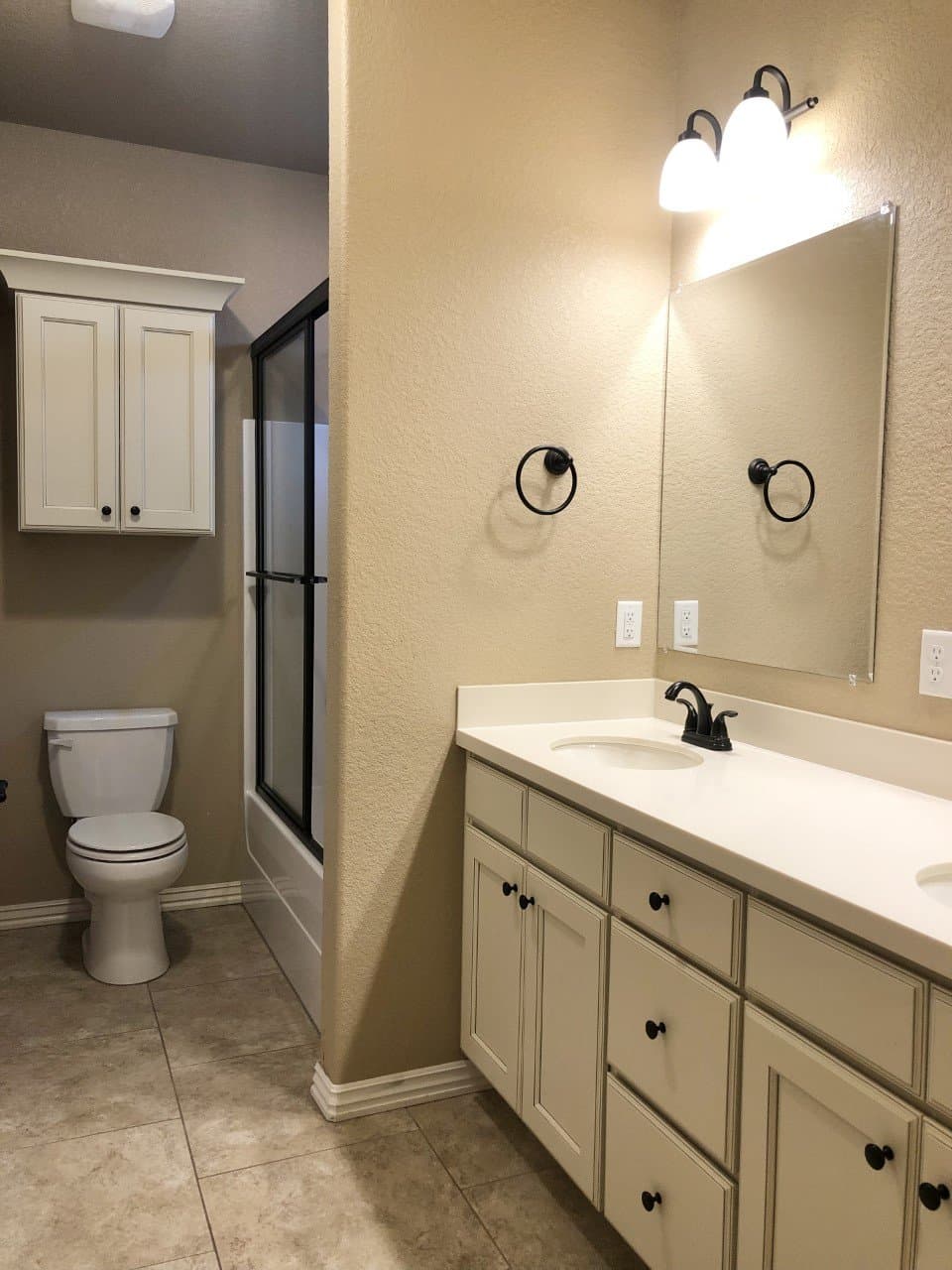 Fayetteville Townhome: 893 W North St