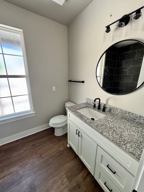 Fayetteville House: 1411 #2 S Washington Ave