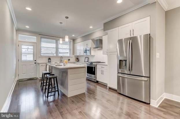 Baltimore Townhome: 3405 - UL Front of House Room