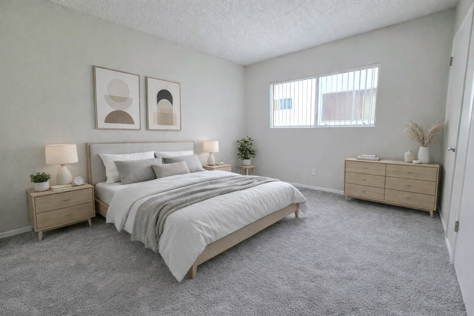 Culver City Apartment: 4733 S SLAUSON AVE