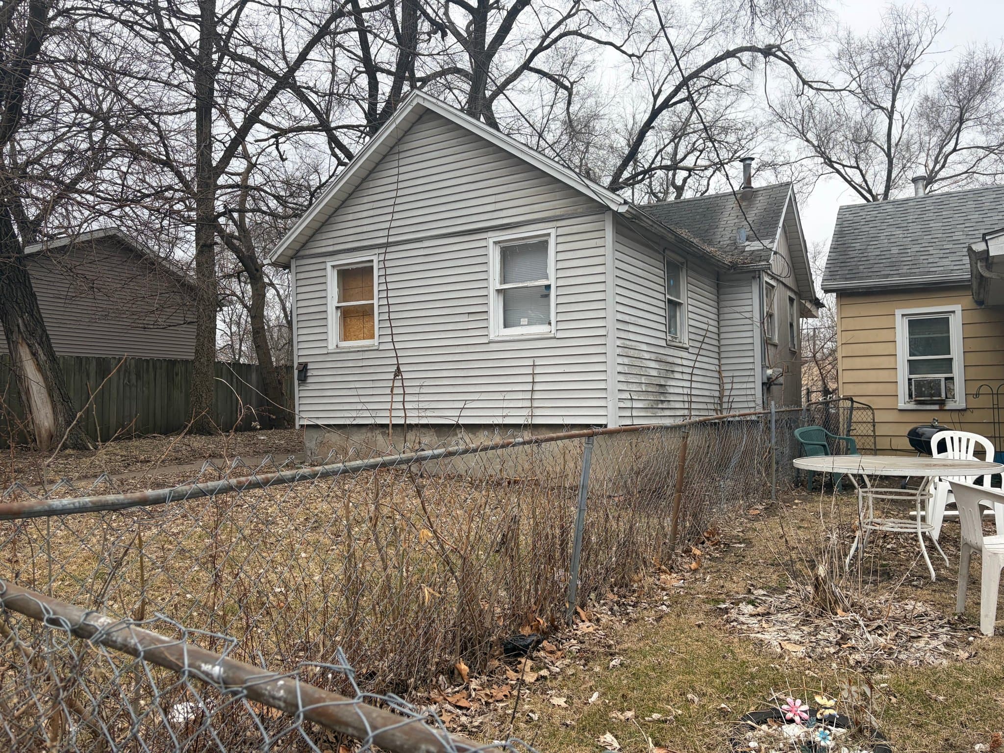 Peoria House: 1829 S Stanley St