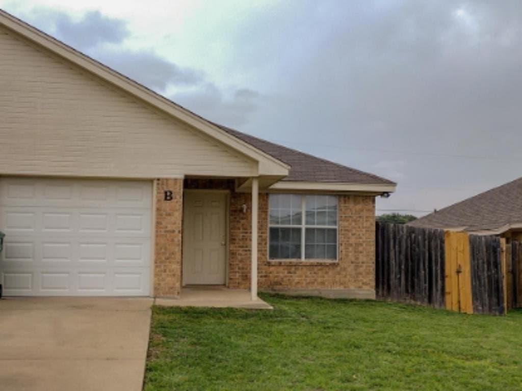 Harker Heights Multiplex: 1619 Pima Trail