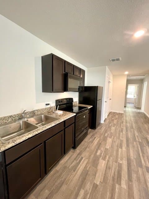 Waco House: 1114B Chestnut