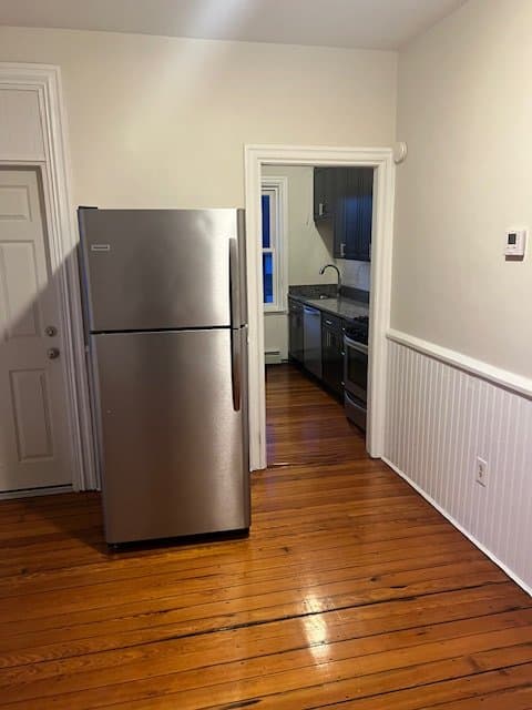 Providence Apartment: 468 Wickenden Street