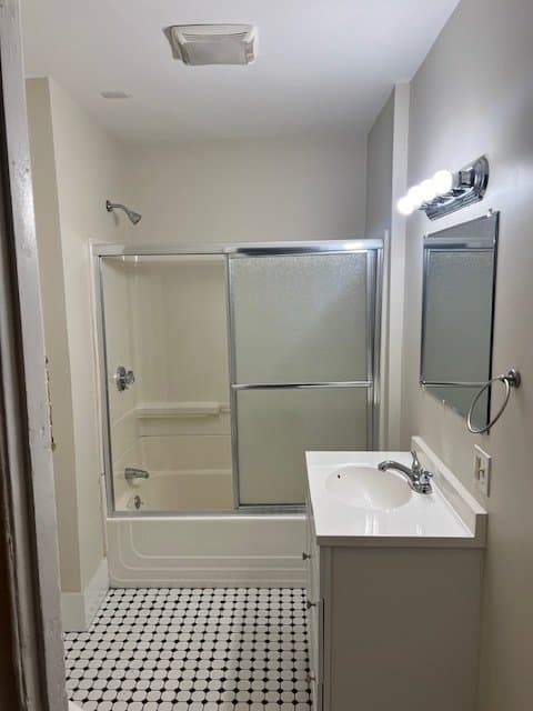 Providence Apartment: 468 Wickenden Street