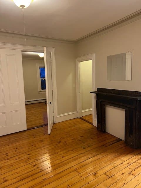 Providence Apartment: 468 Wickenden Street