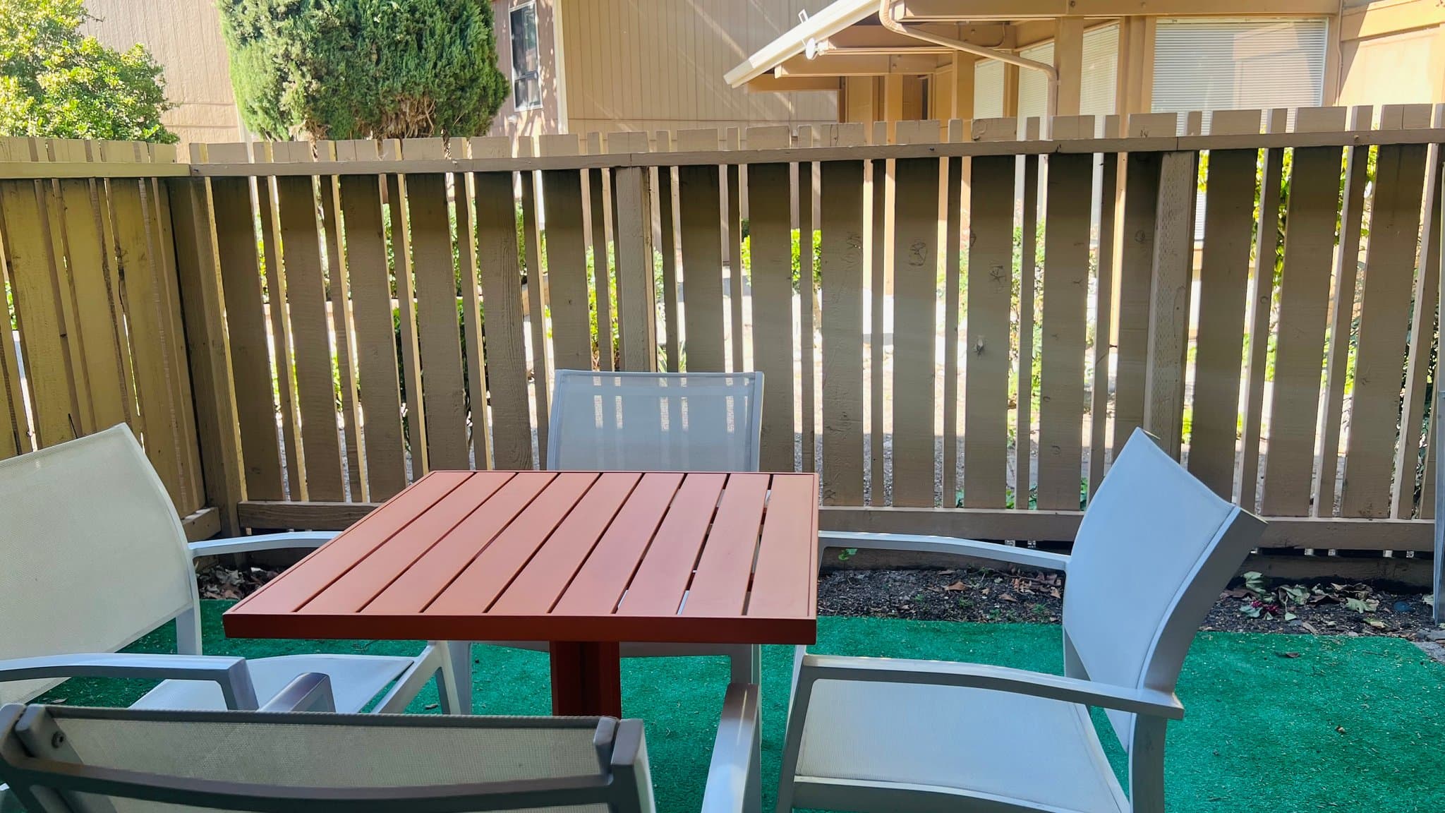 San Ramon Condo: 8985 Alcosta Blvd