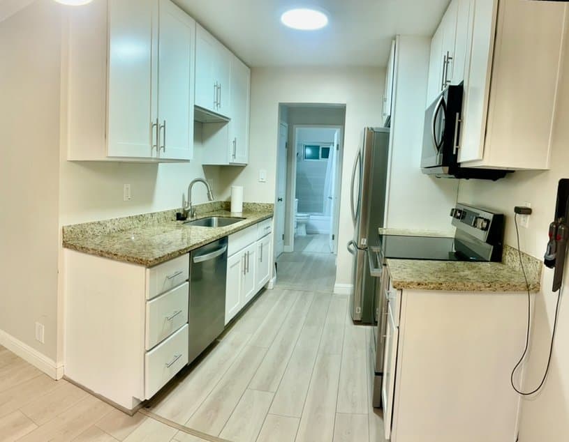 San Ramon Condo: 8985 Alcosta Blvd
